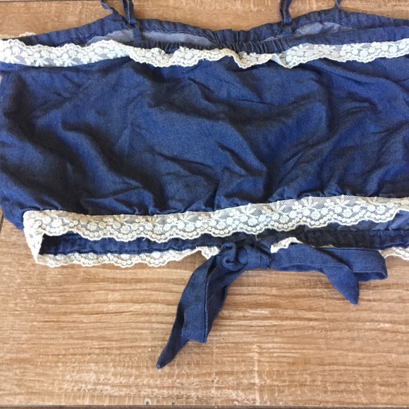 *SOLD*      F21 Denim & Lace Sweetheart Crop Top - Picture 6 of 7